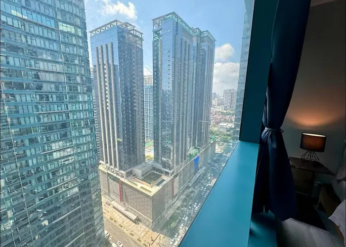 Modish 1br One Uptown Bgc Direct To Uptown Mall * Manila