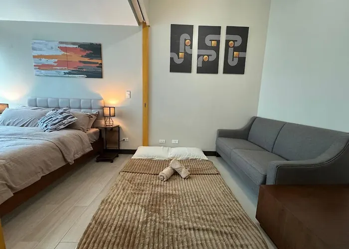 Modish 1br One Uptown Bgc Direct To Uptown Mall